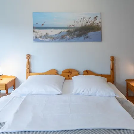 Appartement Zwischen Wald Und See Husum (Schleswig-Holstein)